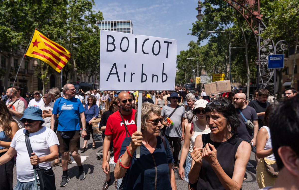 Espagne : Une amende colossale contre Airbnb après des annonces de logements interdits dlvr.it/TPqPdH