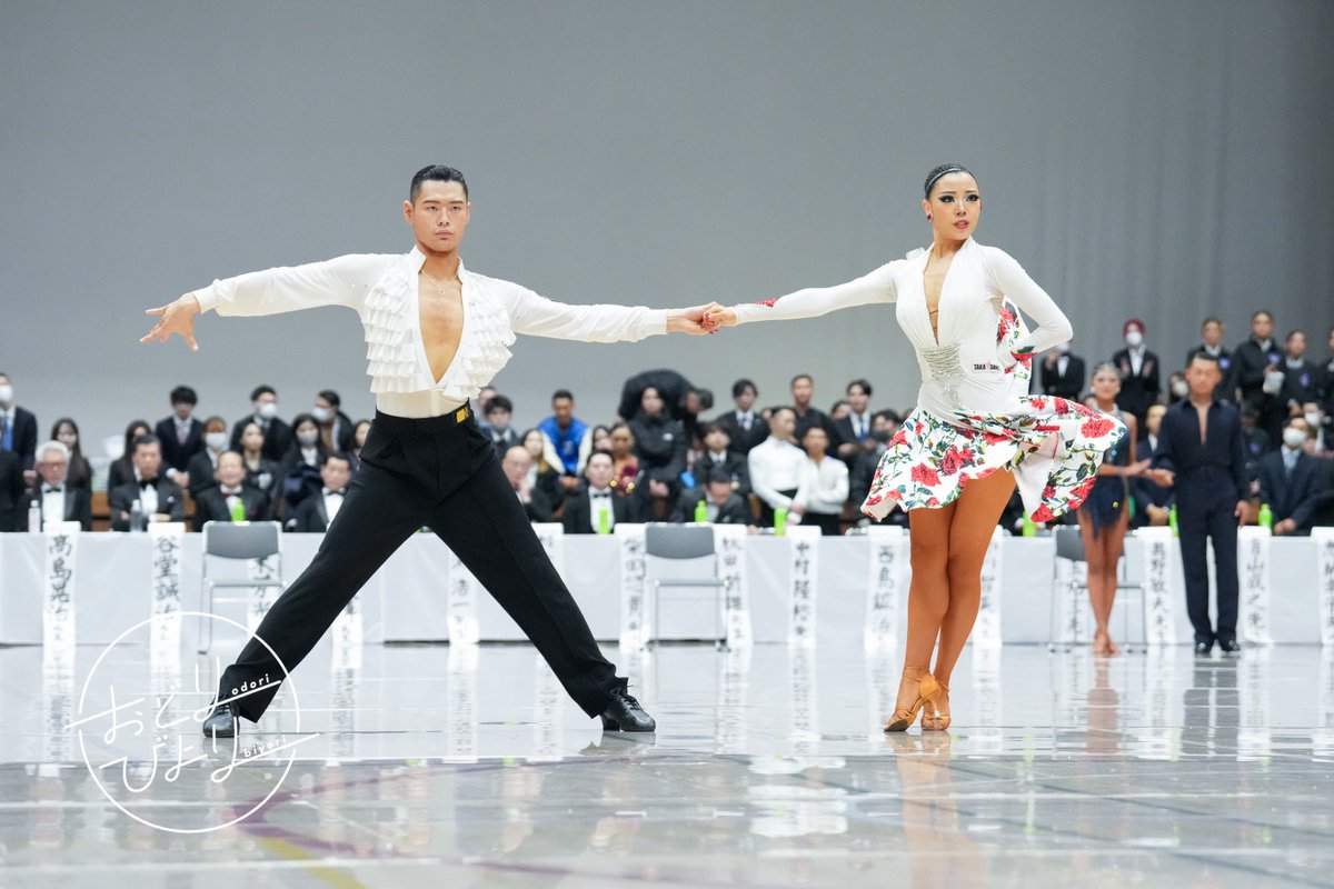 全日本学生競技ダンス選手権大会
【ルンバの部】

準優勝 熊﨑淳也・伊東凜（一橋大学）

#冬全2025
#おどりびより