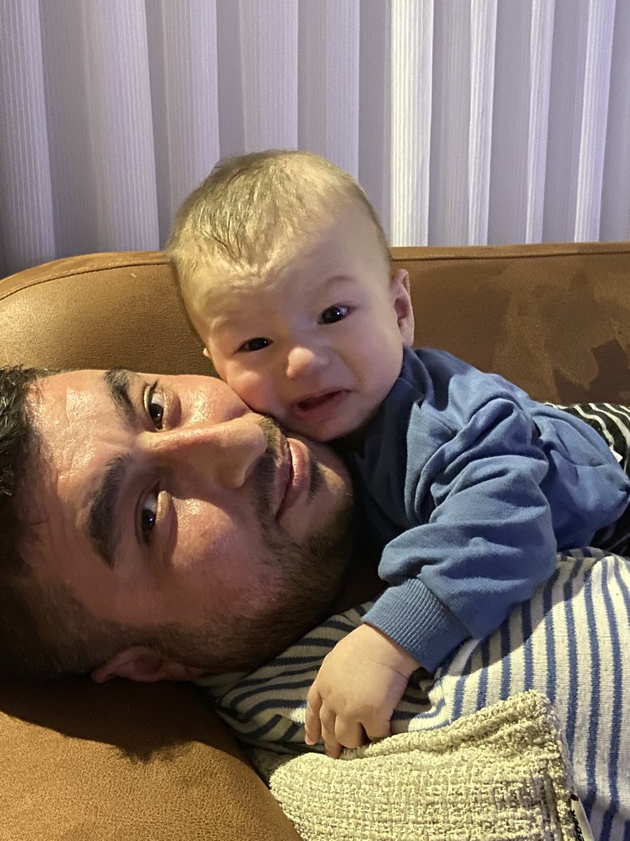zeynopben's tweet photo. Babasına ayrı oğluna ayrı aşığım❤️ https://t.co/cMnl9ktsLn