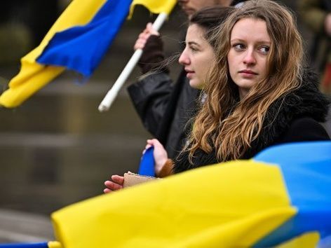EuromaidanPress's tweet photo. 75% of Ukrainians oppose "peace plan," which includes territorial concessions. Three in four Ukrainians oppose a peace settlement that would force their military to abandon Kramatorsk, Sloviansk, and other Donetsk oblast cities currently under government control
https://t.co/BCPWnKytAq