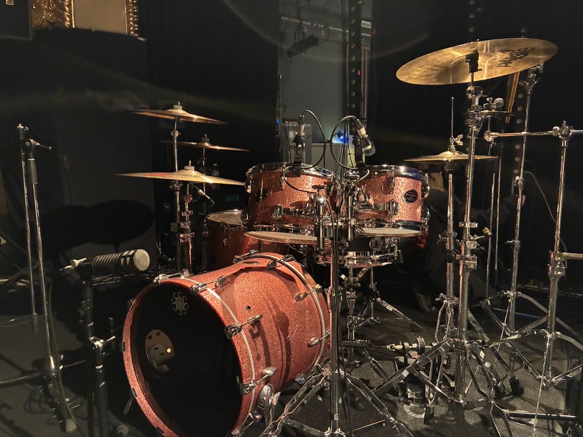 na0ki0403's tweet image. 025.12.13
大阪市中央公会堂
ZILCONIA 25th Anniversary LIVE
-Chapter 25-
Finish！

ありがとうございました！！！

#ZILCONIA
#sakaedrums
#paiste
#anchorsound 
#lerni