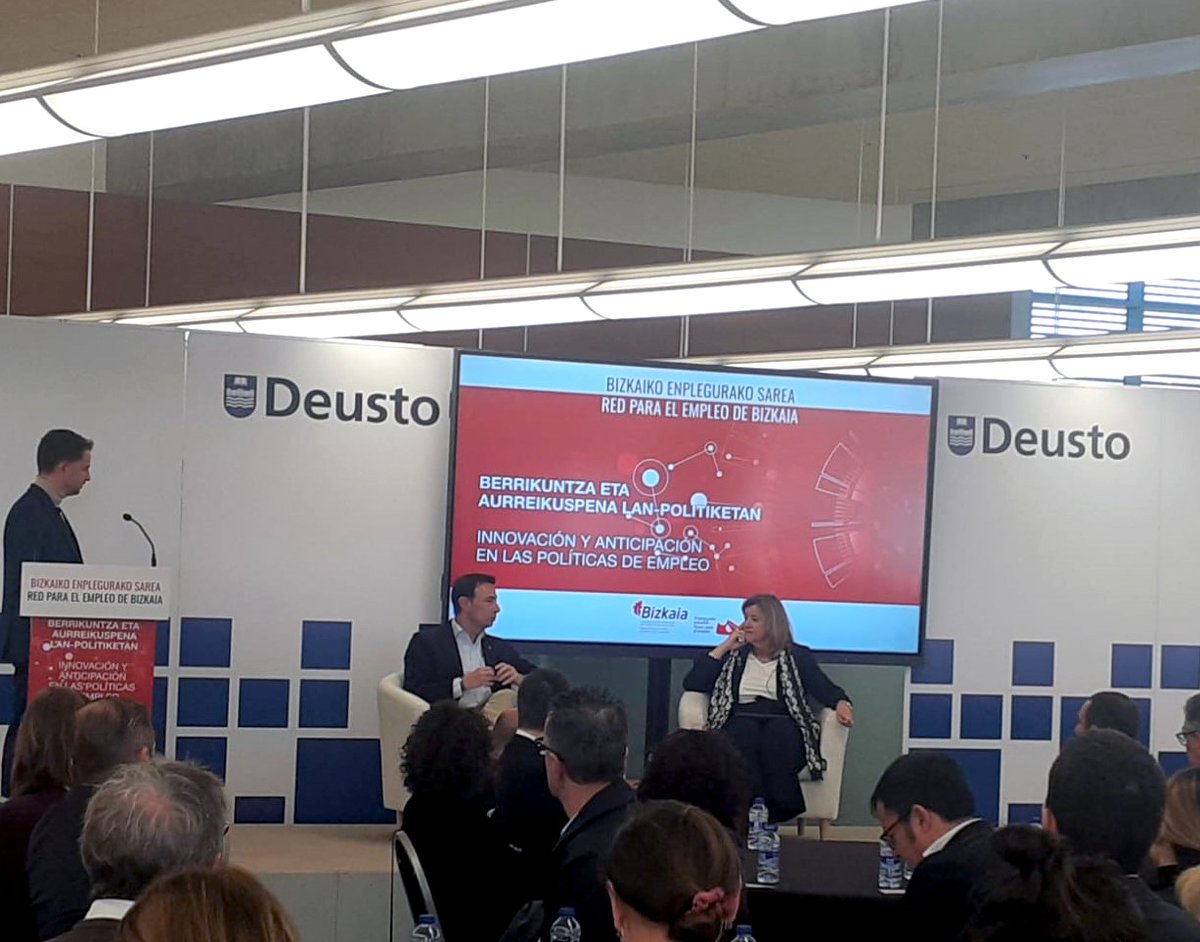 Innovar, anticipar y conectar. Hoy presentes en la jornada Red para el Empleo de #BIZKAIA  organizada por la Diputación Foral de Bizkaia <a href="/Bizkaia/">Bizkaiko Foru Aldundia/Diputación Foral de Bizkaia</a> 
Porque el empleo del mañana se construye hoy.
#Empleo #Bizkaia #PolíticasDeEmpleo #Innovación #FuturoDelEmpleo