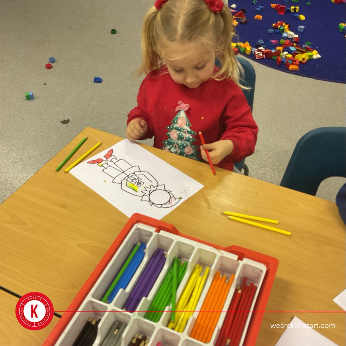 wearekickstart's tweet photo. The children at @BartonMossCPS have been busy designing their very own elves 🎨🧝♂️✨
#BartonMoss #ElfDesign #FestiveFun #ChristmasCrafts #AfterSchoolClub #Kickstart https://t.co/z9ycYjLR57
