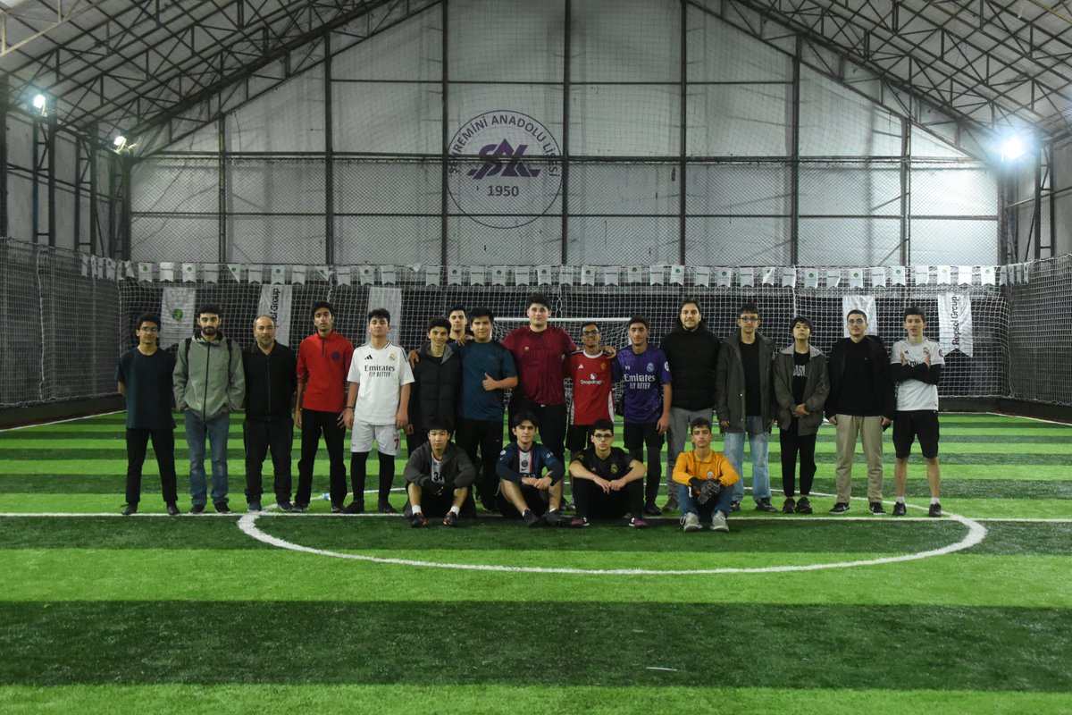 Genç Akademi ve Mihver Akademi öğrencilerimizle Halı Saha Turnuvamızı gerçekleştirdik.

Kardeşliğimizi ve muhabbetimizi geliştirdiğimiz bu etkinliğimize katılım sağlayan tüm öğrencilerimize teşekkür ederiz.⚽