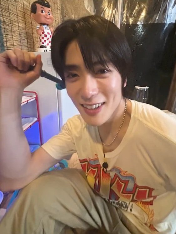 너이 𝓙 tweet media