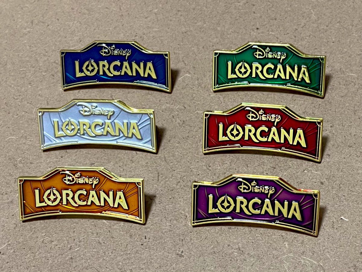 ディズニーロルカナ ピンバッジのコレクションを眺めてて思ったけど