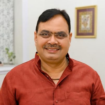 माननीय मुख्यमंत्री श्री भजनलाल शर्मा जी को जन्मदिवस की हार्दिक शुभकामनाएं।

प्रदेश के 5,000 राजीव गांधी युवा मित्रों की ओर से शुभेच्छाएं।

आपके उज्ज्वल भविष्य की कामना के साथ विनम्र निवेदन—
हमारे उज्ज्वल भविष्य के लिए छीनी गई नौकरी पुनः लौटाएं।
#BirthdayWishesCM #RestoreRymJobs