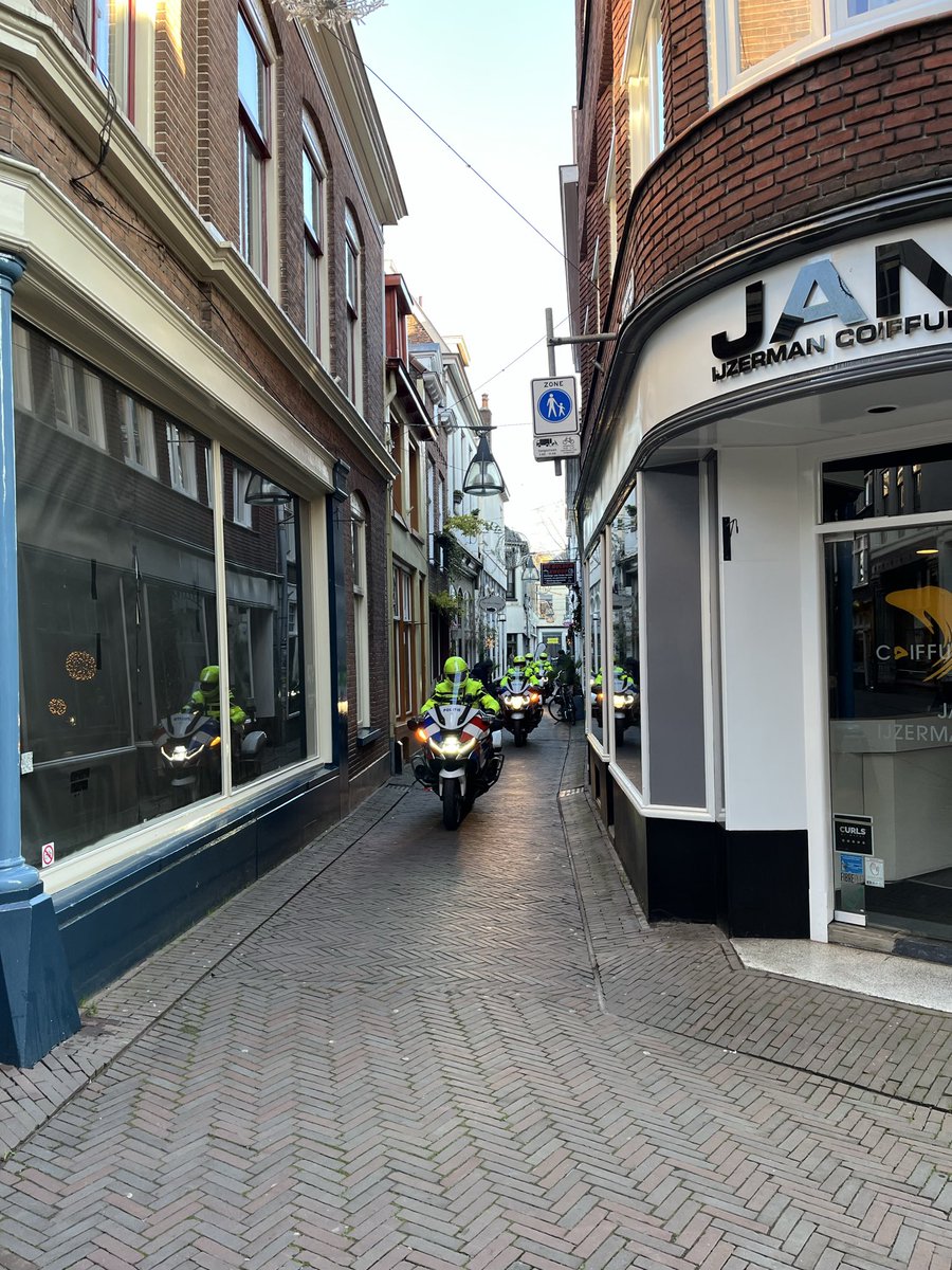 Als was het een optocht 😉