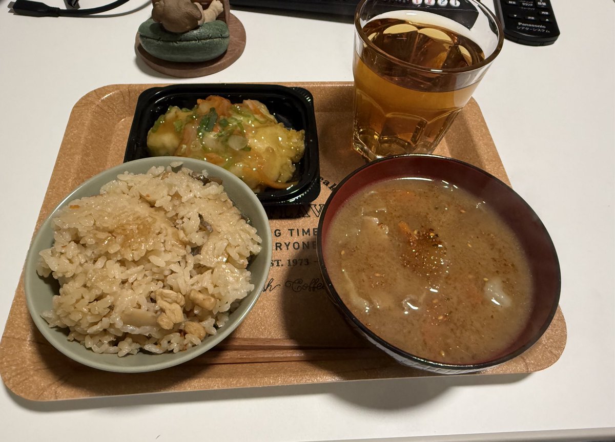TarboKuro's tweet photo. ジジイの晩メシ https://t.co/OUZmr0aaFm