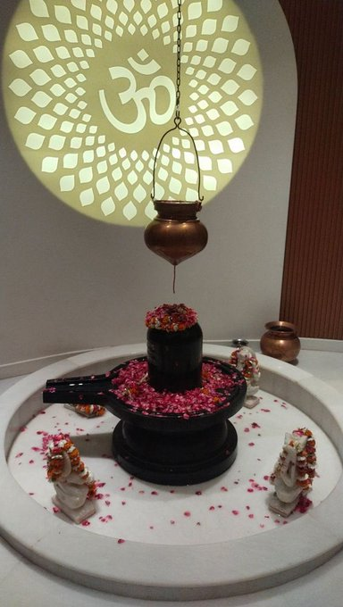 nromanova122's tweet photo. Har Har Mahadev 🔱📿 https://t.co/Zm0Rlxk3L9