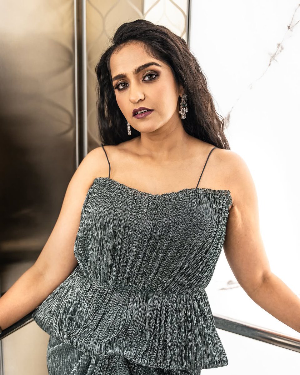 Asees Kaur tweet media