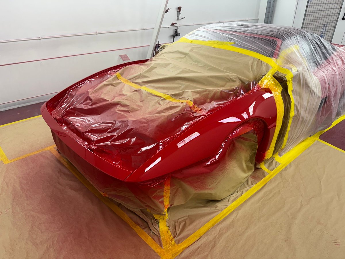 andyandyAH's tweet image. The wings blended in nicely, not quite the aerosol can job I did on my Cortina back in the day …