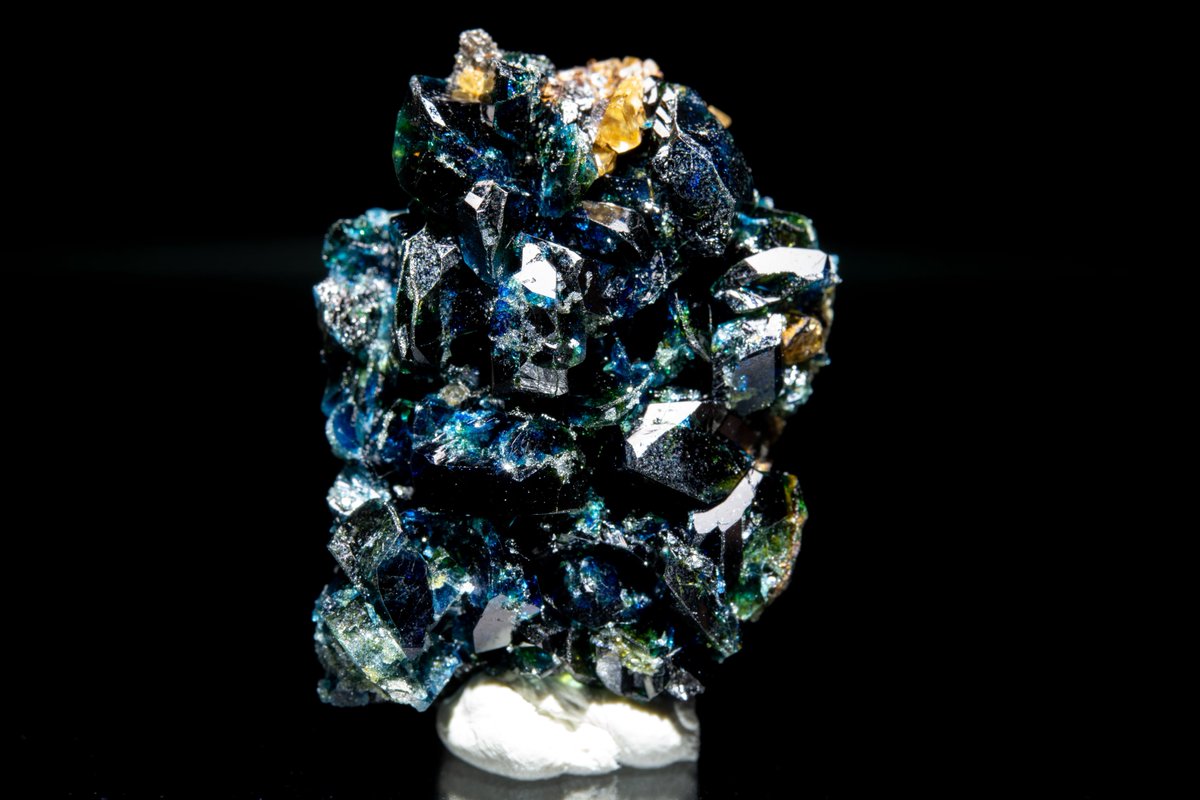 天藍石 Lazulite Rapid Creek Dawson mining district, Yukon, Canada
