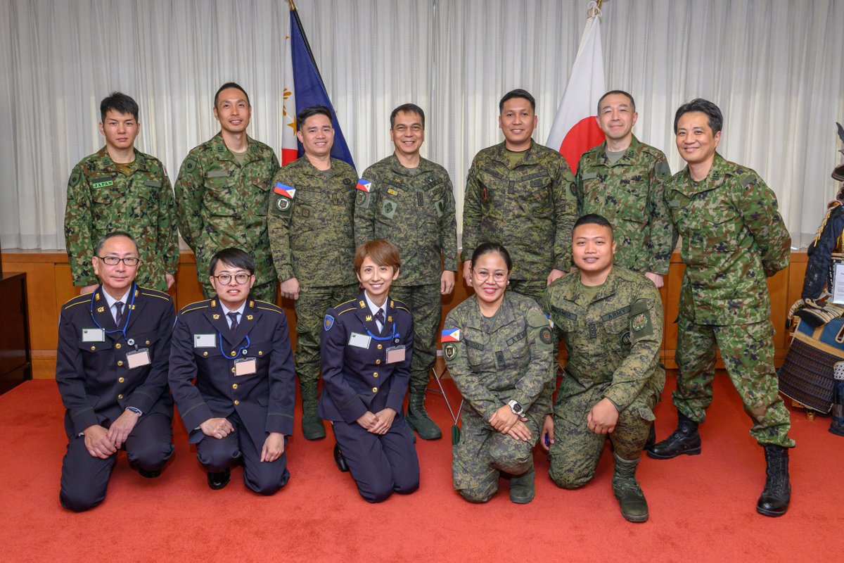JGSDF_pr's tweet image. 🇯🇵🇵🇭#陸上自衛隊 は、１２月９日から１２月１１日の間、フィリピン陸軍とＨＡ／ＤＲ（人道支援・災害救援）・ＰＫＯ（国連平和維持活動）の専門家交流を行いました。同分野におけるフィリピン陸軍との交流は初めてです。…