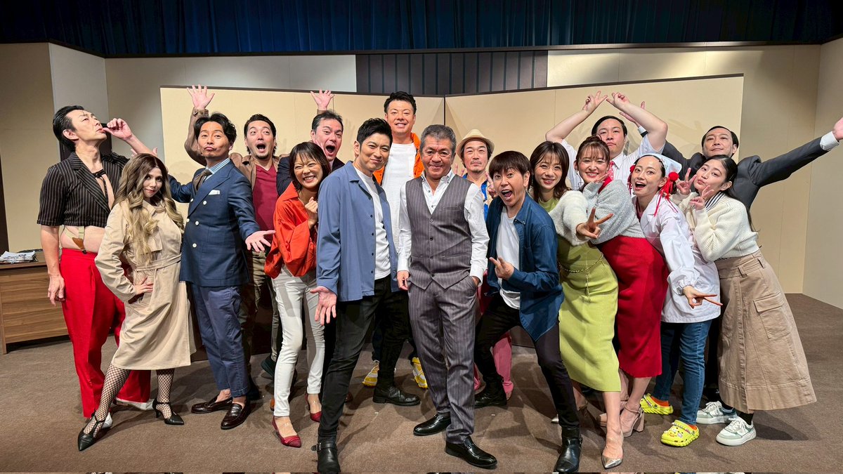 劇団ノーティーボーイズ ACT.28
『LOCK,STOCK&amp;BARREL』
昨日無事終演致しました！
今回も悩んだ甲斐があったかな？
自分じゃわかりません。観に来て下さった方々に判断はお任せしたいと思います。
40代最後の舞台、最高な形で終わる事が出来ました。
本当に有り難う御座いました！！