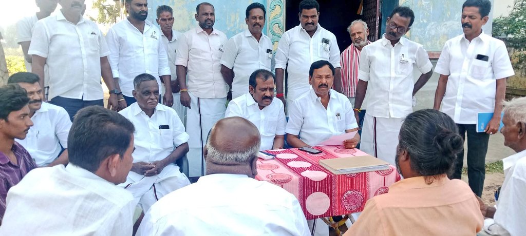 Sakthi4manavai's tweet photo. கழகத் தலைவர்,மாண்புமிகு முதலமைச்சர் திரு.@mkstalin அவர்களின் அறிவுறுத்தலின்படி அறந்தாங்கி சட்டமன்ற தொகுதி மணமேல்குடி வடக்கு ஒன்றியம்
பாகம் எண்-200,201 ஆகிய வாக்குச்சாவடியில் நடைபெற்ற என் வாக்குச்சாவடி வெற்றி வாக்குச்சாவடி கூட்டத்தில் வெற்றி இலக்கை உறுதிப்படுத்தினோம்.
@arivalayam https://t.co/UKjTq3G6nl