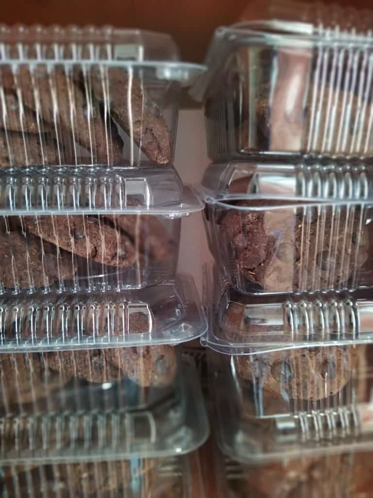 PlugTasha's tweet image. Infused chocolate chips cookies to lighten up your day.
20k a pack of 4 cookies 
Order today. Tasha delivers.
#thc #sativa