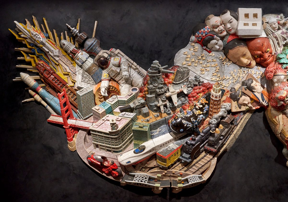 catsuka's tweet photo. "Procession Spin", a 7-meter-wide ceramic relief created by Katsuhiro Otomo (now on display at Ginza Station).
Depicting art forms from the Jomon period to the present day.
Crafted by 7 artisans over a period of 2 years.
(feat. Kaneda on his bike) https://t.co/PSNWH9XLJo