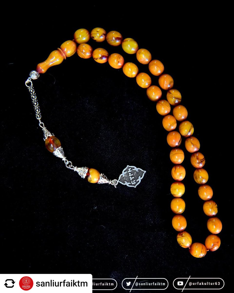 SanliurfaIKTM's tweet image. Sabırla çekilen her tanede, Şanlıurfa’nın kadim ruhu saklı…
Tesbih; bu topraklarda maneviyatın, geleneğin ve huzurun sessiz dili 🤍

#şanlıurfa #urfa #tesbih #tesbihkeyfi #tesbihçekmek #maneviyat #sabır #dua #zikir #gelenek #kültür #urfa  #kadimşehir