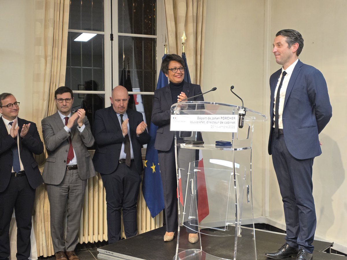 Image de Préfet de la Haute-Marne - Émouvante cérémonie organisée par Préfet de la Haute-Marne 🇨🇵🇪🇺 à l'occasion du départ de J PORC