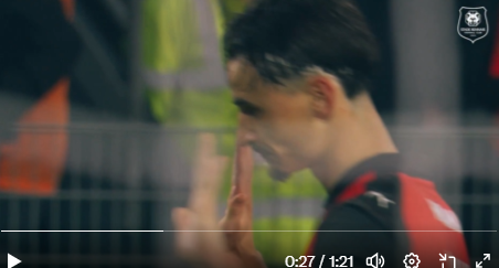Quelqu'un sait pourquoi Lepaul s'excuse à la fin de sa célébration contre Brest ? 

Y'a 0 souci mon grand t'es meilleur buteur du club et 2e meilleur buteur de L1 😍