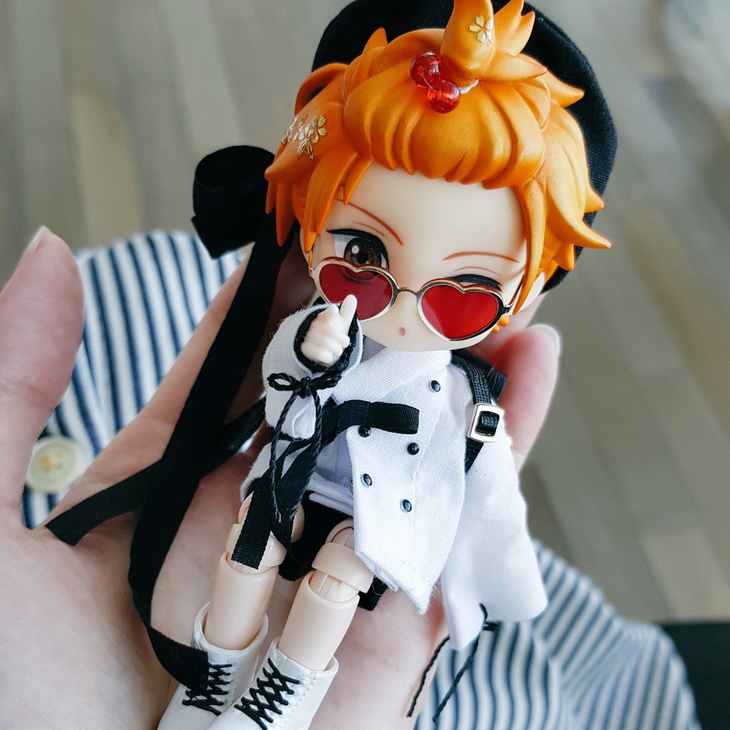 THE RAIN tweet media