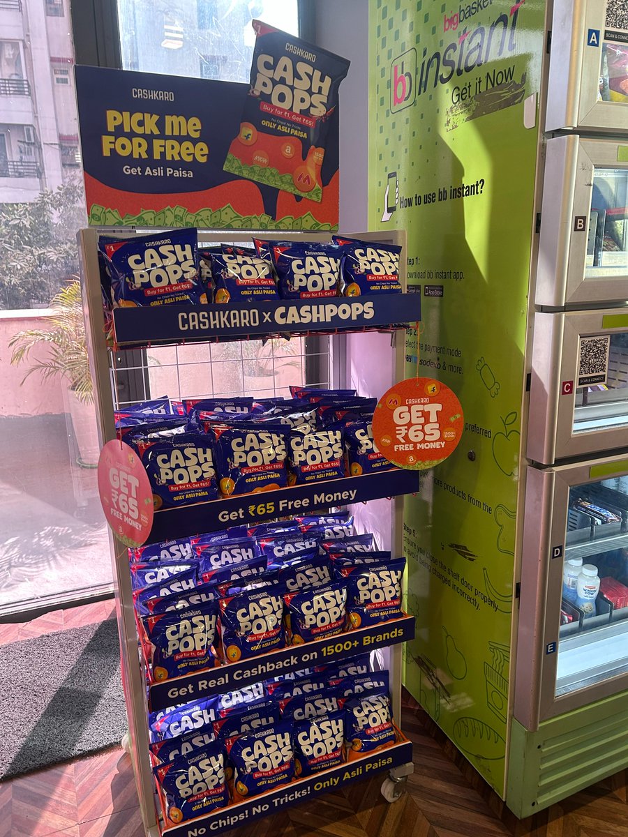 Swats26's tweet photo. #CashPops by @Cashkarocom are popping up across co-working spaces in #Gurgaon.
Spot one, grab it, and get ₹65 instantly.
#NoChipsNoTricks only Asli Paisa. https://t.co/Bww4u9tQM7