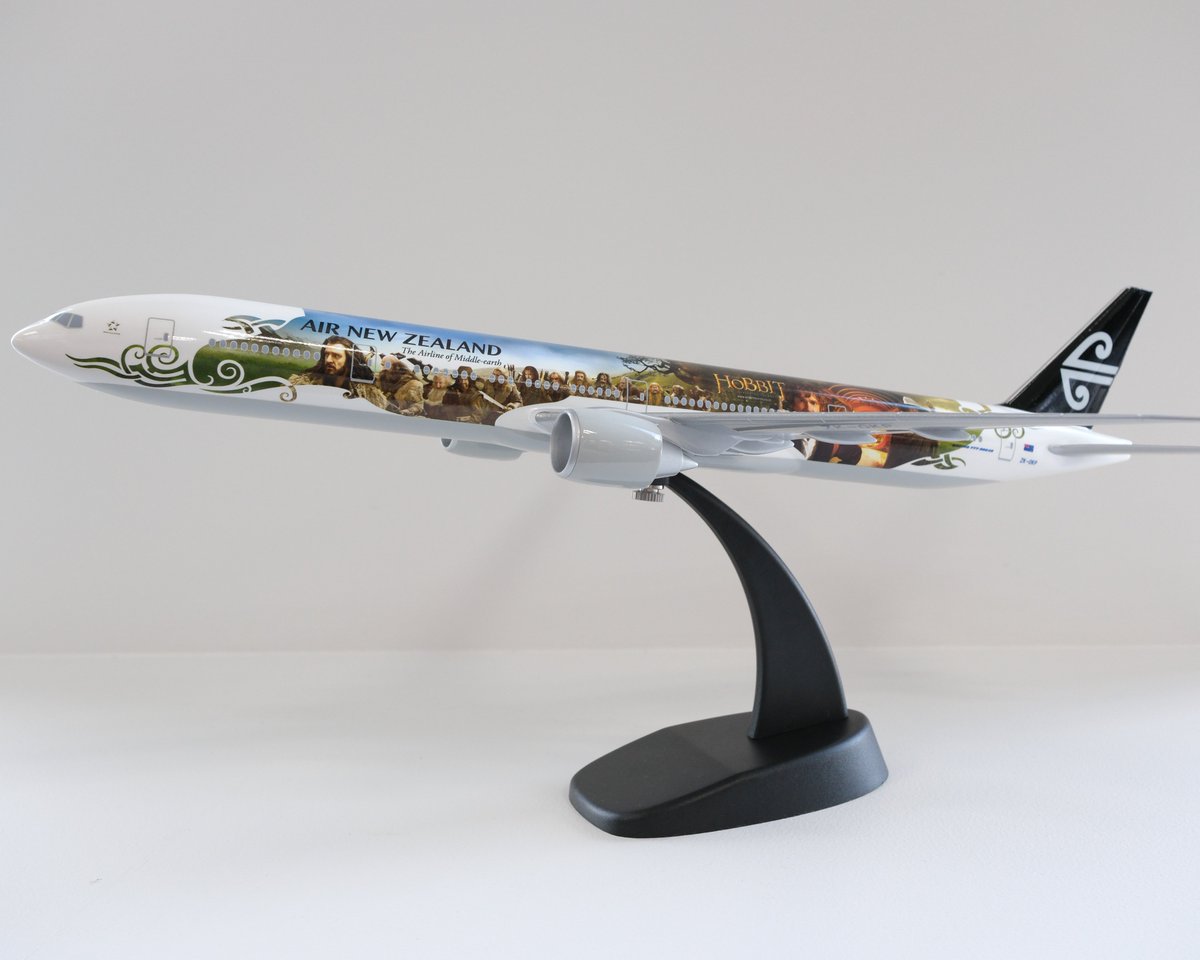 ★レア★非売品　ニュージーランド航空×ホビットコラボ　飛行機模型 スターアライアンス チャリティーオークション2025 ニュージーランド