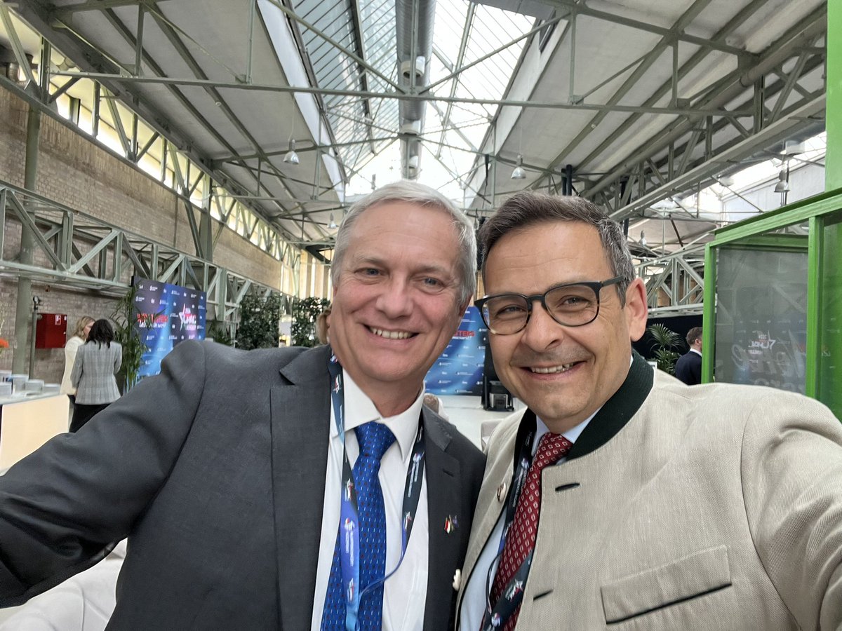 Gerald Grosz tweet media