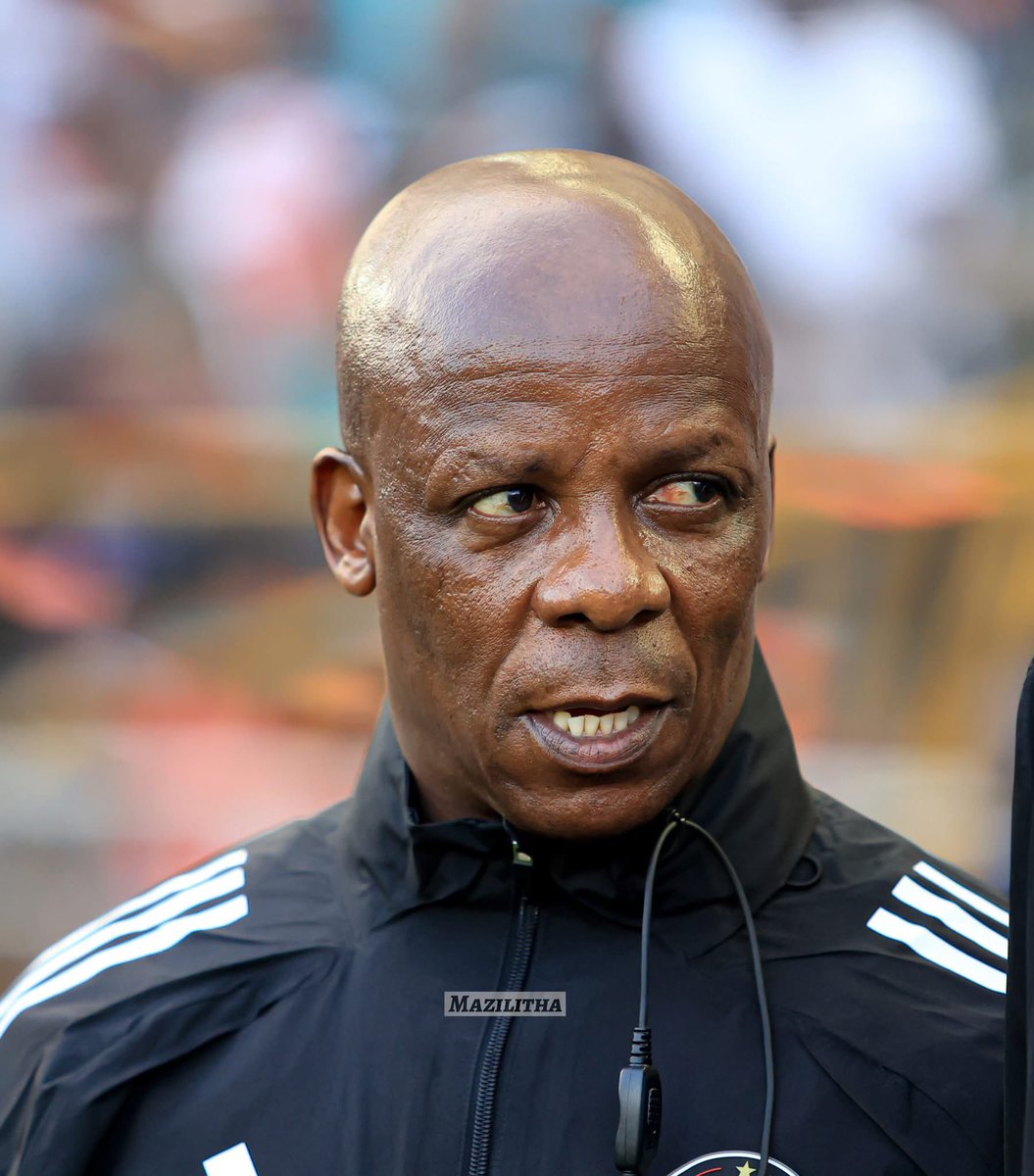 MT_Ntsonda's tweet photo. Mandla Ncikazi is by far the best assistant coach in the PSL. From working under José Riveiro to now Abdeslam Ouaddou, he’s consistently put the team before himself. 

No ego, just pure commitment to the badge. It’s time we give this man his flowers 🌸👏🏾.

#OnceAlways 🏴‍☠️ https://t.co/FiysbzZs7d