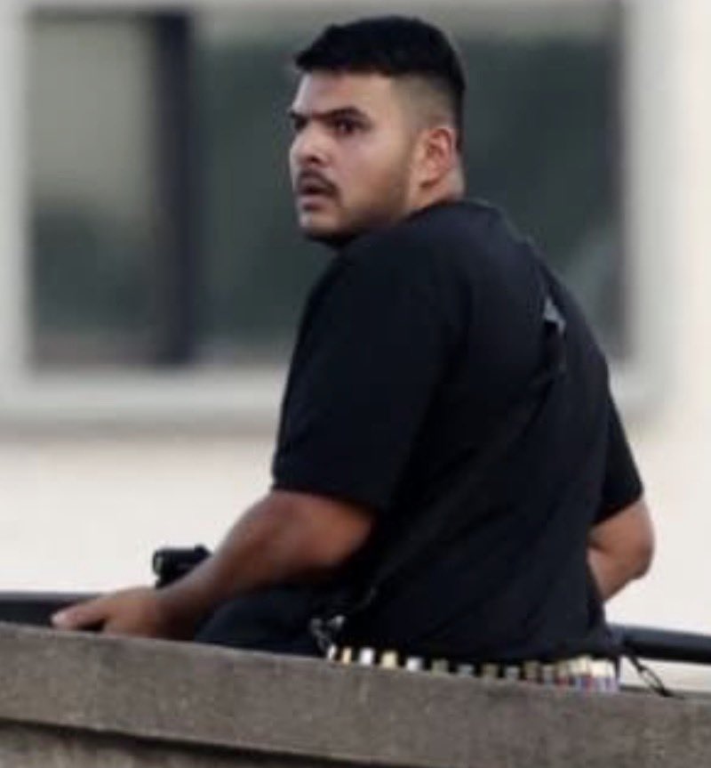 OliLondonTV's tweet image. This 10 year old Jewish girl was shot dead while celebrating Hanukkah yesterday. 

Simply because she was Jewish. 

This is what happens when ‘Globalize the Intifada’ and antisemitism is normalized.