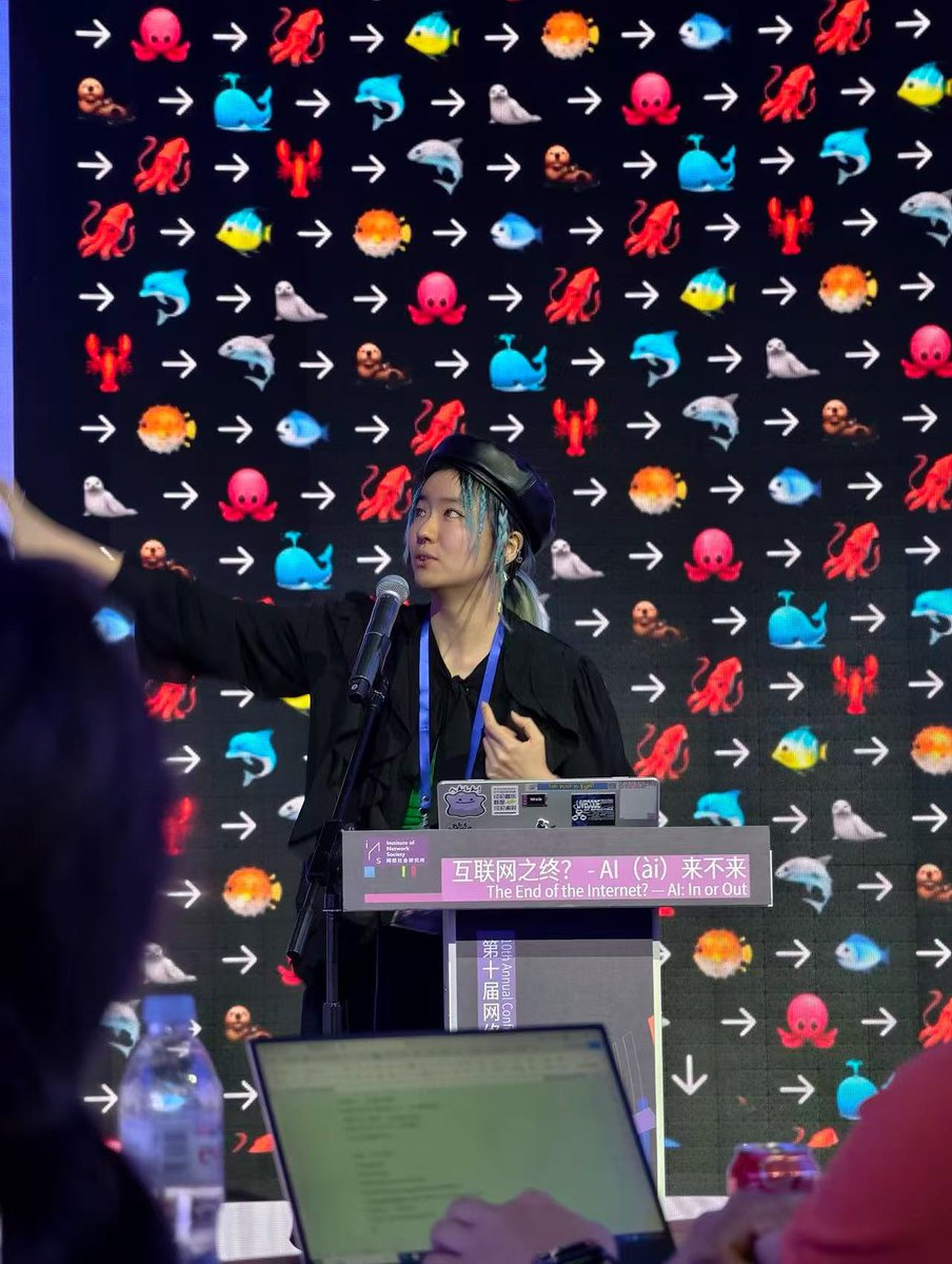 viola (pan-dimensional hyper-Chinese) tweet media