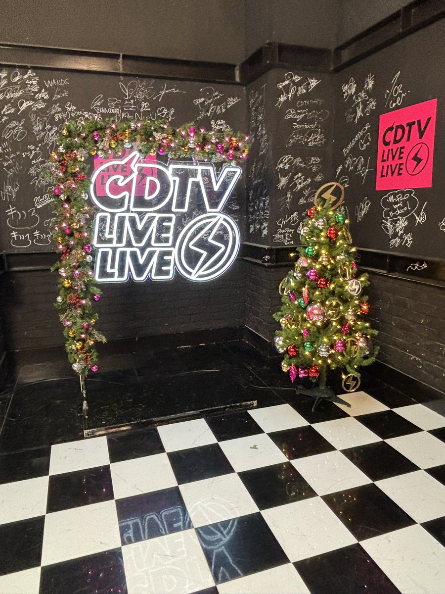 星野さんのサインが見えるー✨