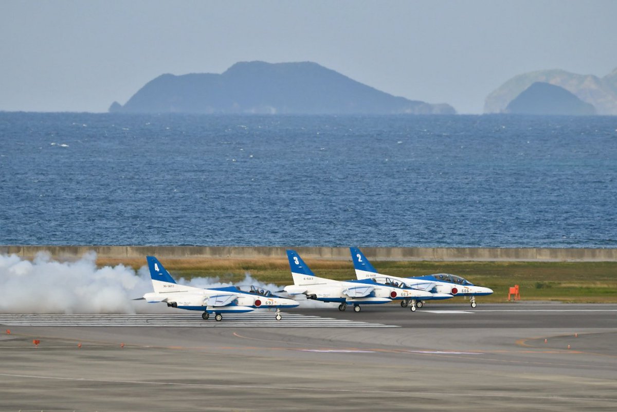 local_train64's tweet photo. 那覇基地航空祭へ行って来ました。
お迎えからお見送りまで楽しんできました。

 #那覇基地
 #美ら島エアフェスタ2025 https://t.co/4bDZJbhtoH