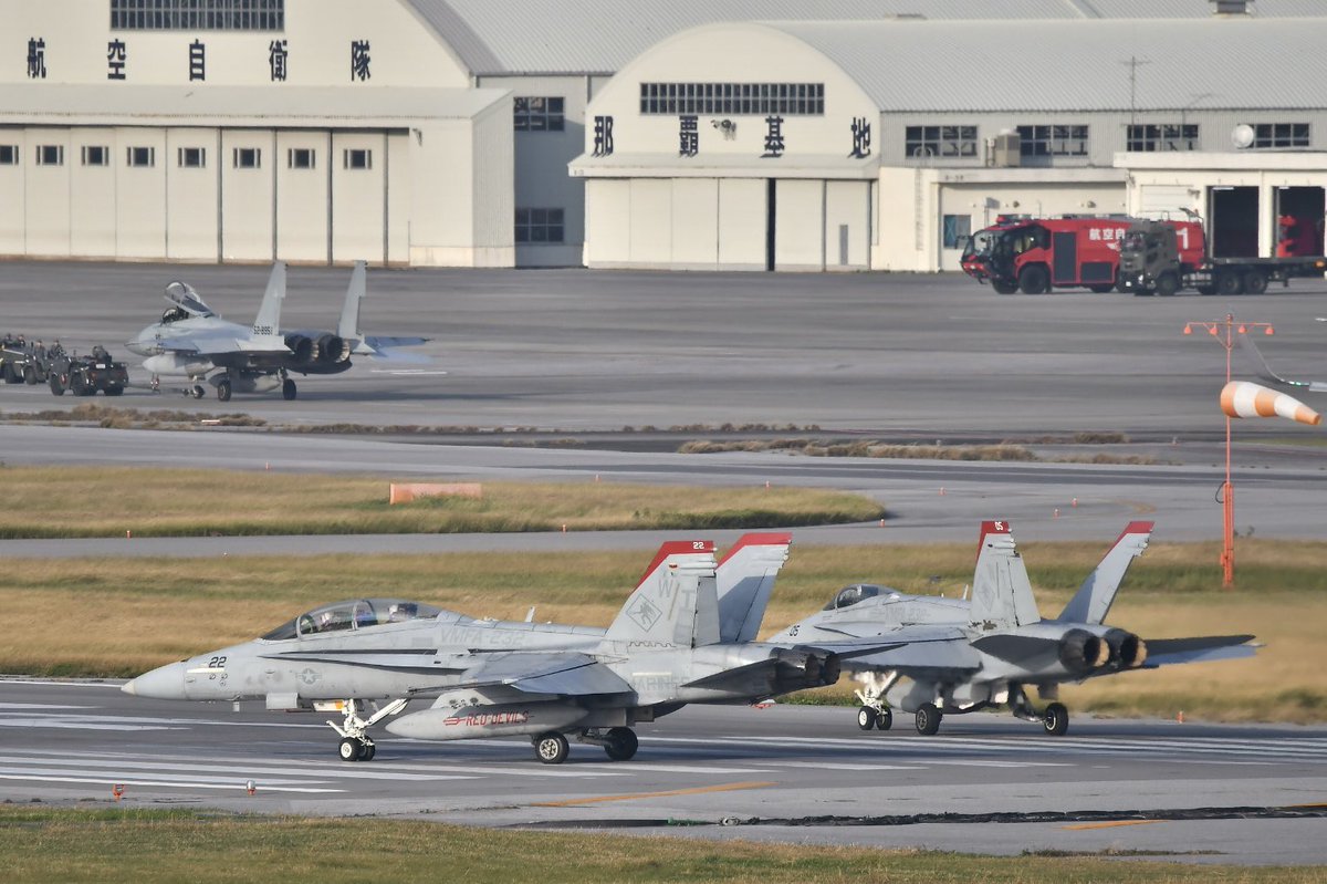 local_train64's tweet photo. 那覇基地航空祭へ行って来ました。
お迎えからお見送りまで楽しんできました。

 #那覇基地
 #美ら島エアフェスタ2025 https://t.co/4bDZJbhtoH