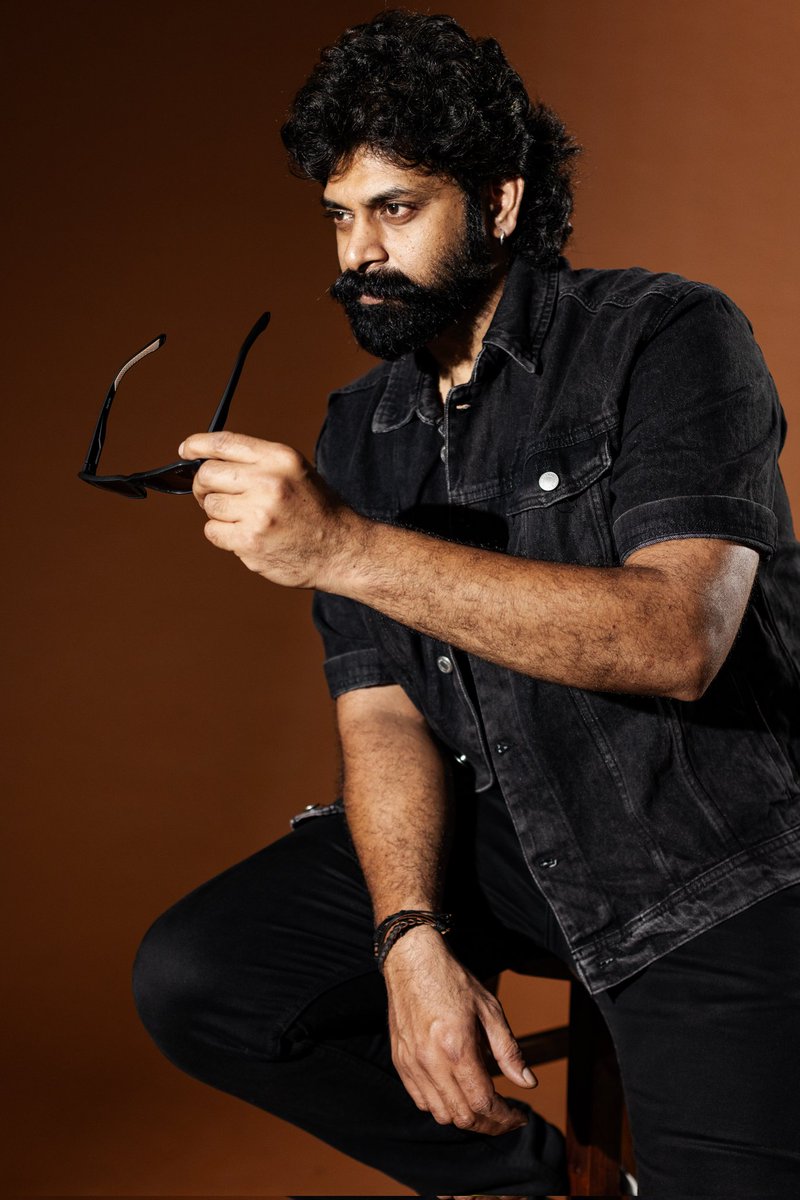 actorshritej's tweet photo. “Simplicity is the key to elegance, and black is the master of simplicity.”
#ShriTej #Black #Look #Style #SWAG https://t.co/gFMKhp7J35