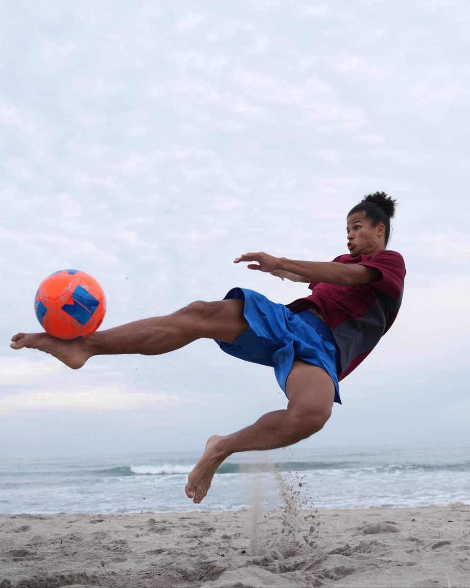 Sony Middle East tweet media