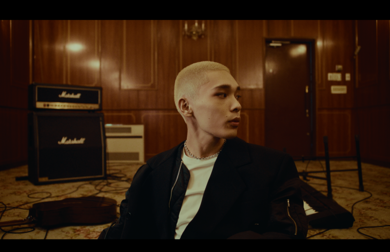 オトトイ tweet media