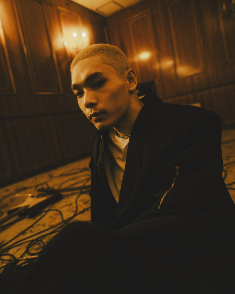 オトトイ tweet media