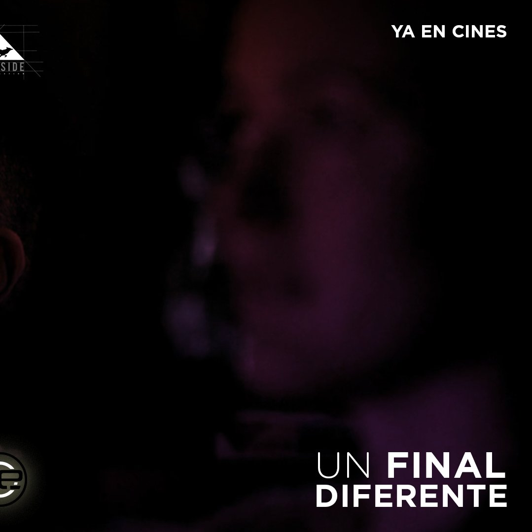 El cuerpo es distinto 👥
Los recuerdos, pensamientos y sentimientos… 🧠 son los mismos.
Eso ofrece Aeterna en ✨ #UnFinalDiferente 💫
YA EN CINES 🎬
-
-
-
-
#GaelGarcíaBernal #RenateReinsve #BéréniceBejo #PieroMessina #SciFi #Drama #Romance #Amor #Despedidas