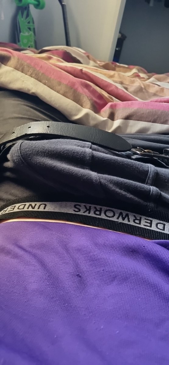 bea33311's tweet photo. ngghh need someone to trib to🤤🤤 https://t.co/hN1oDggQnf
