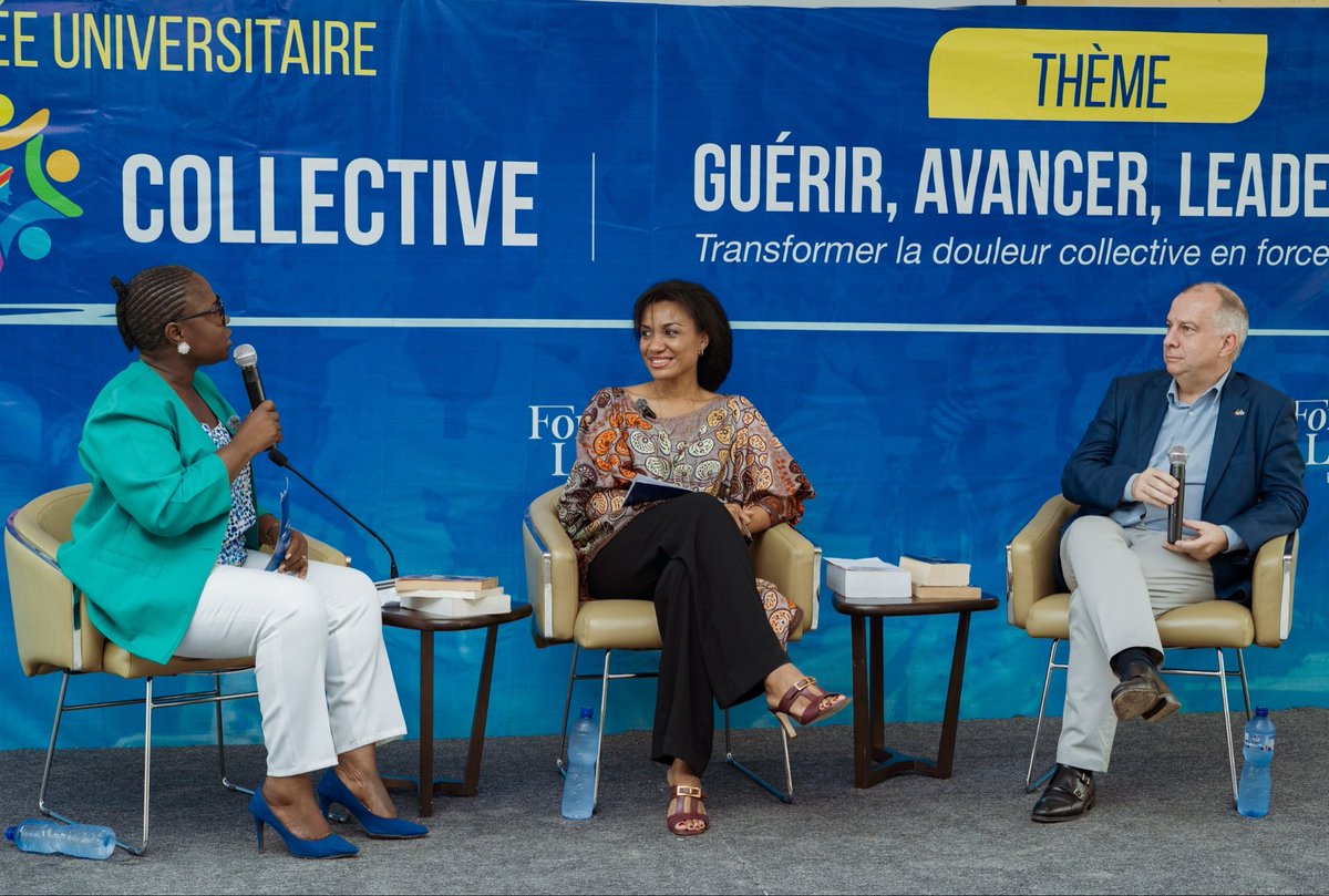 molobeli_yabasi's tweet photo. Après une première étape réussie à HEC, l’aventure #ForceCollective s’est poursuivie le 12 décembre à l’UCC Mont-Ngafula 🇨🇩

Aux côtés de Mme @OdianeLokako, de Jean-Philippe Waterschoot et Blaise Mposo, nous avons échangé avec les étudiants sur :
✔️ guérison des blessures sociales et morales
✔️ actions concrètes
✔️ leadership responsable

L’engagement et la lucidité des étudiants sur le civisme, la confiance en soi et la persévérance prouvent que la jeunesse congolaise est prête à agir. 🙏 Merci à toutes et à tous.
@SilikinVillage @Margueritagroup @Pourelleinfo1 @MarcelloTunasi 
#LeadershipJeunesse #Civisme #UCCMontNgafula