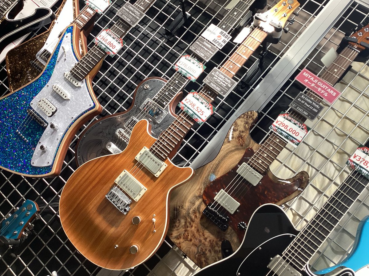 12/28迄のウィンターセール対象品の中でも群を抜いてお買得なギター