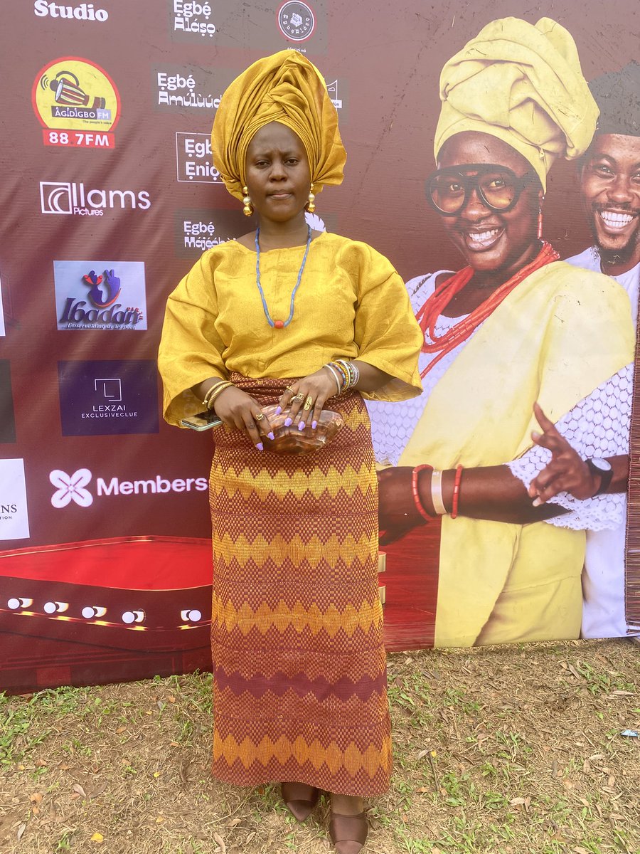 spiritual_wife's tweet photo. Yoruba Party was lit!

@egbeatelewo and @theayoadams did a beautiful job organizing the party

Baba Arojinle wanted to use style to stress me but with Aunty Arike by my side, Mio ni problem. 

Anyway, as an Original member of Egbe Amuludun, I delivered by dancing well😂 https://t.co/Q8mxINvujz