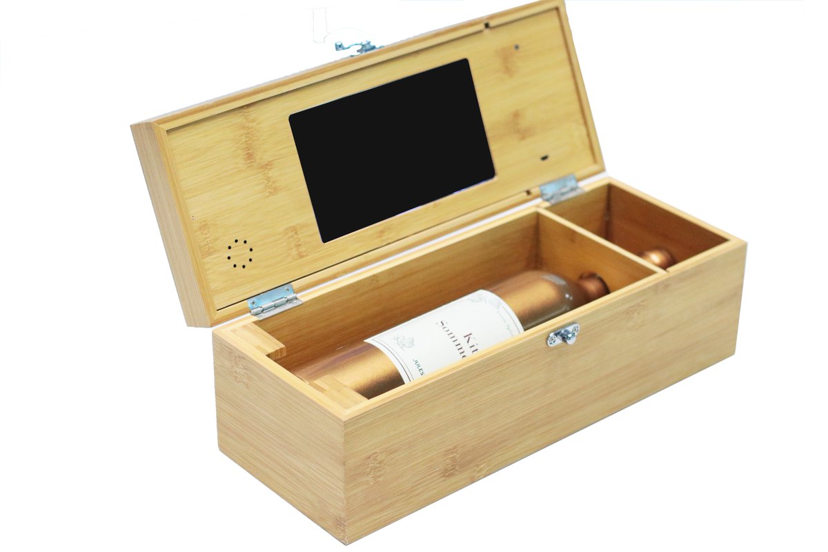 shinyltd's tweet image. When first impressions matter, video makes the difference.

#CustomVideoBox #LuxuryBranding #VideoPackaging #PremiumExperience #BrandStorytelling #HighEndMarketing #B2BBranding #LuxuryPresentation #InnovativePackaging #HeshengCreative #Heshengcards