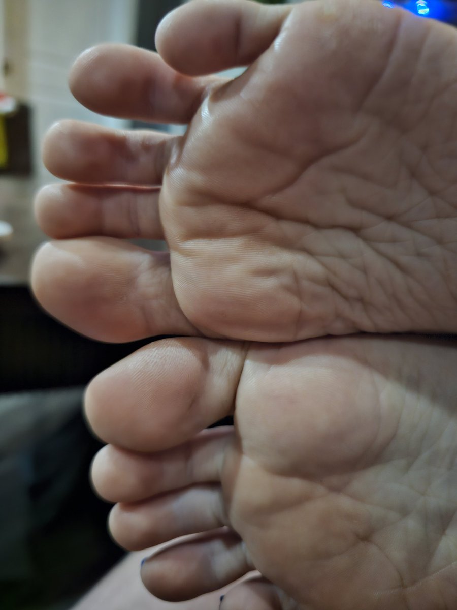 TeenieTees ❤️ FREE OF ❤️ tweet media