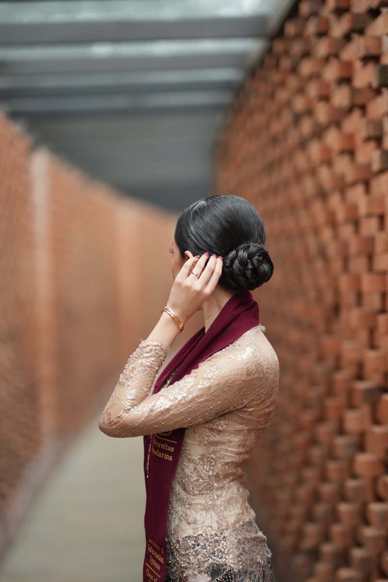 el👩🏻💻 tweet media