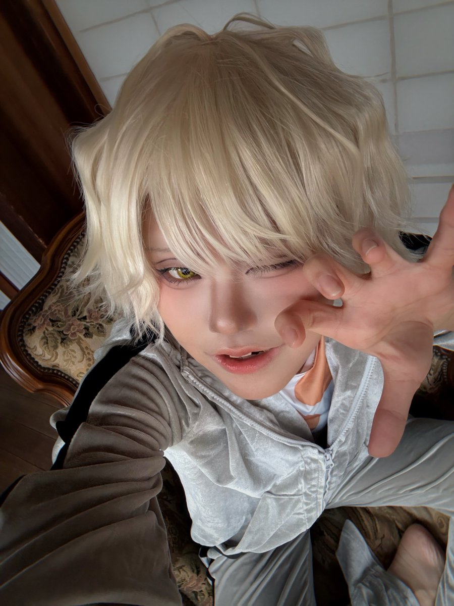 cos.
南泉で鍋たべてました〜🐱🍲

 #冬の鍋本丸1214