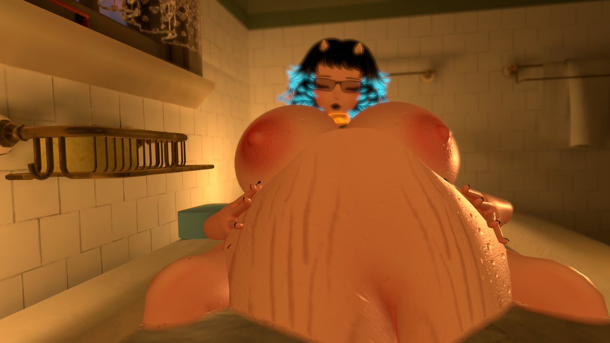 MooMama~eevee tweet media