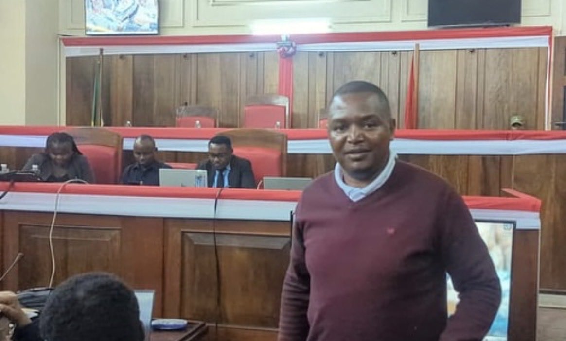 Anaitwa CP JOHN KAAYA yupo kwenye DAWATI LA DORIA MITANDAONI—huyu alikuwa Shahidi namba mbili kwenye KESI ya Tundu Lissu.

9.11.2025 alinitumia EMAIL kupitia Gmail account ya “Crime desk Tanzania” na kunitisha na kuwa WATANIPATA TUU ni suala la Muda. Sikumjibu kitu maana meseji